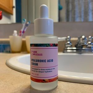 Good Molecules Hyaluronic Acid Serum